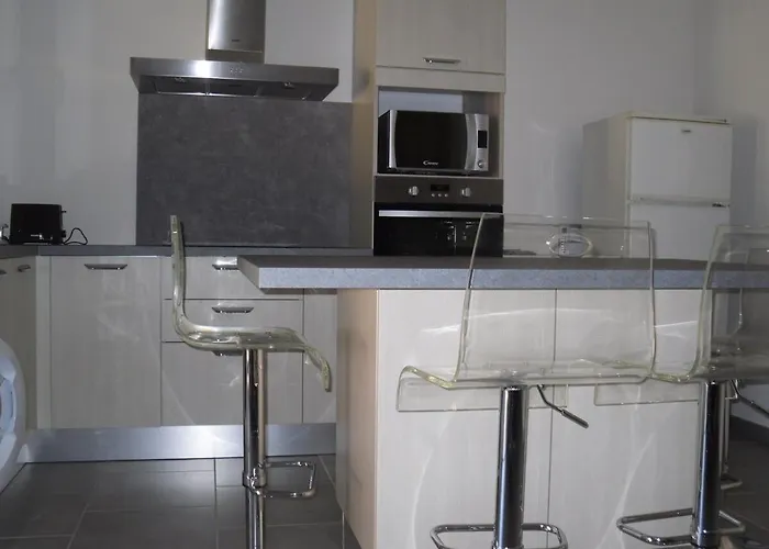 Jolie Location Apartamento *